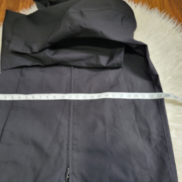UNIQLO RAIN JACKET size XS - Picture 9 of 12